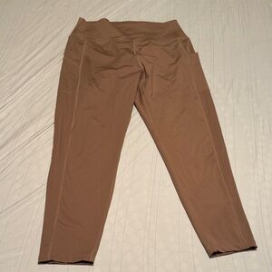 Brown High-Waisted Leggings